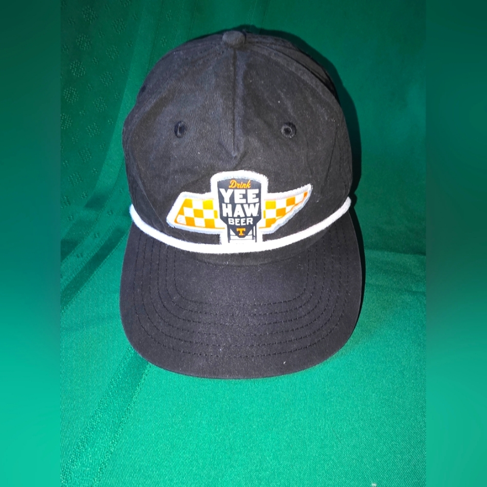 Drink YEEHAW Beer Patch Black With Cord Snapback Pre-owned Big Accessories